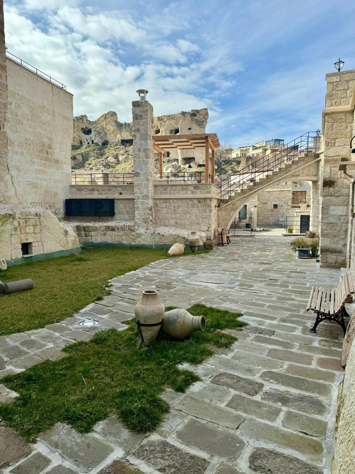 Solem Cave Suites Urgup Exterior photo